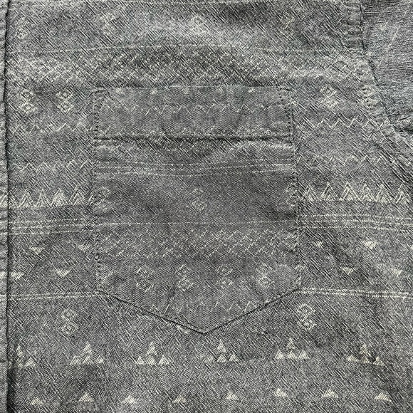 Retrofit Mens Button down size LG - Picture 4 of 7